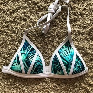 PINK Victoria’s Secret Triangle Push-Up